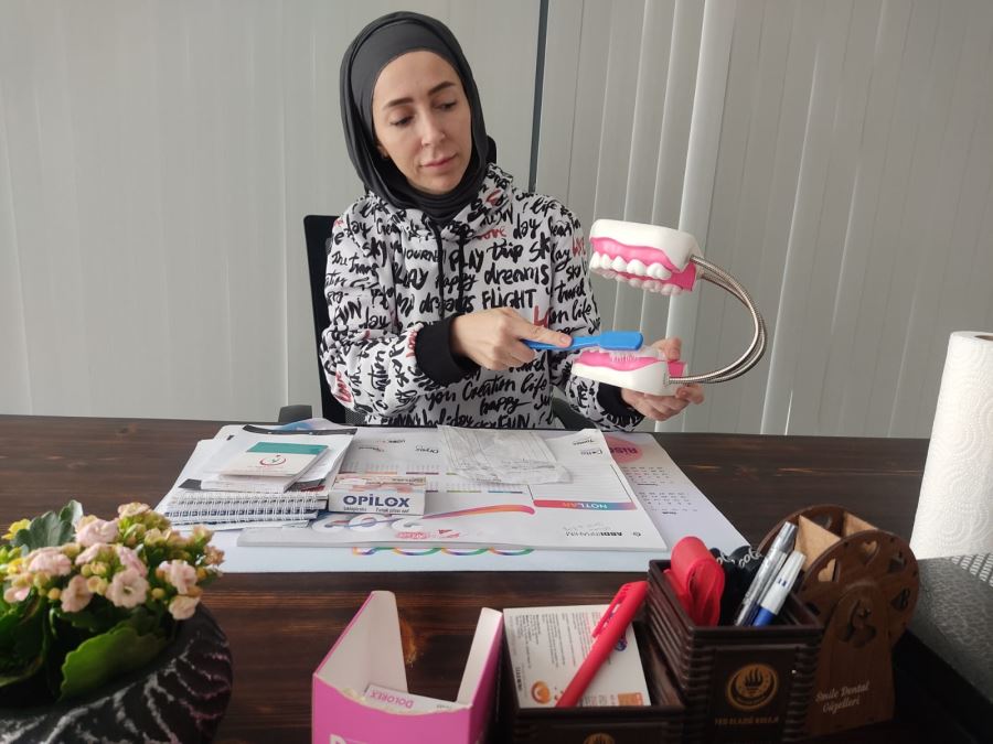 Diş hekimi Akkuş