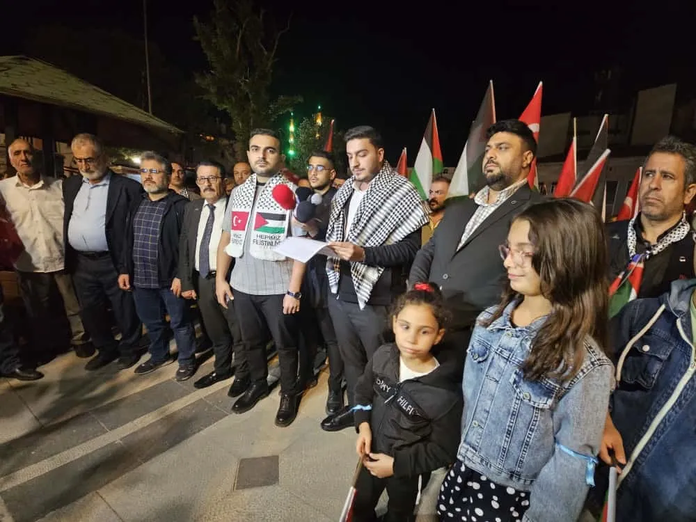 Elazığ’da Vatandaşlardan İsrail’in Sumud Filosu’na Müdahalesine Tepki