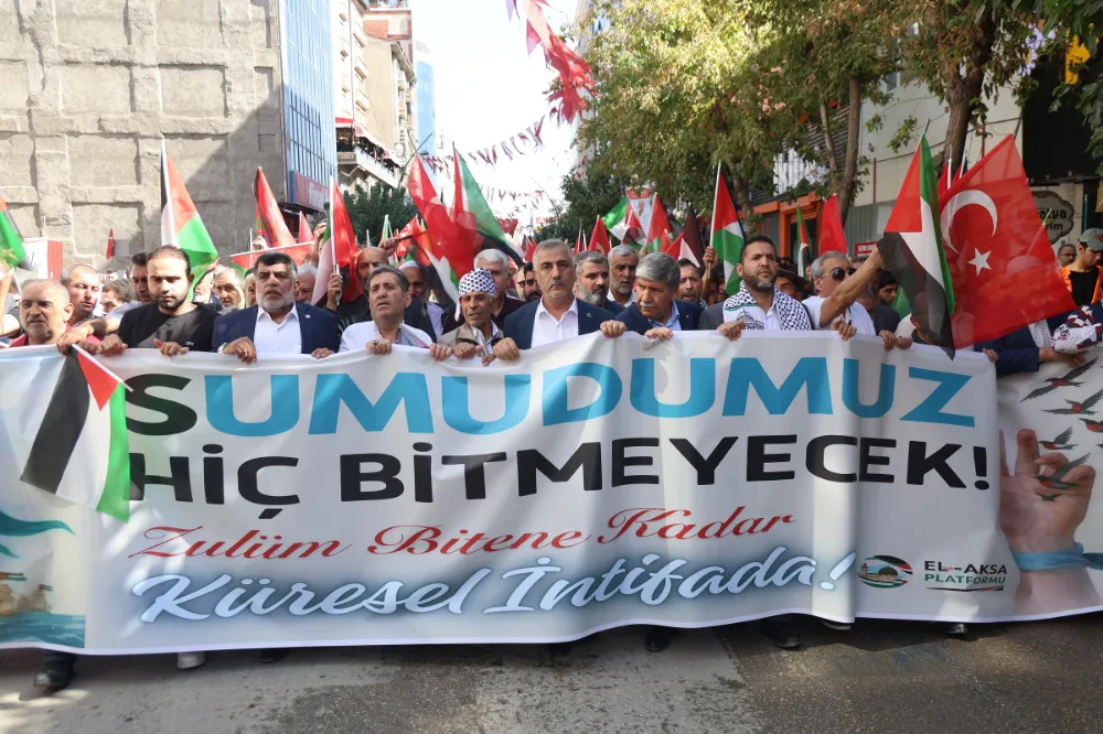 Elazığ’da Gazze İçin “Kararlılık Yürüyüşü” ve “Aksa Tufanı” Mitingi Düzenlendi