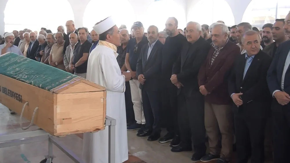 Eski ETSO Başkanı Nuri Önal Son Yolculuğuna Uğurlandı