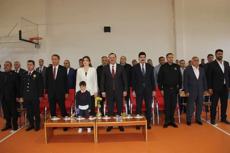 Sivrice’de 23 Nisan Bayram Coşkusu, Renkli Görüntülerle Kutlandı