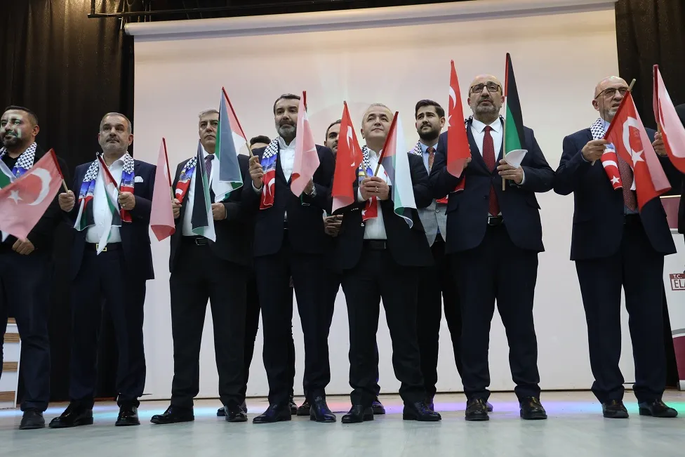 Elazığ’dan Gazze’ye Büyük Yardım: “Gazze İçin El Ele” Kampanyasında 20 Milyon Lira Bağış Toplandı