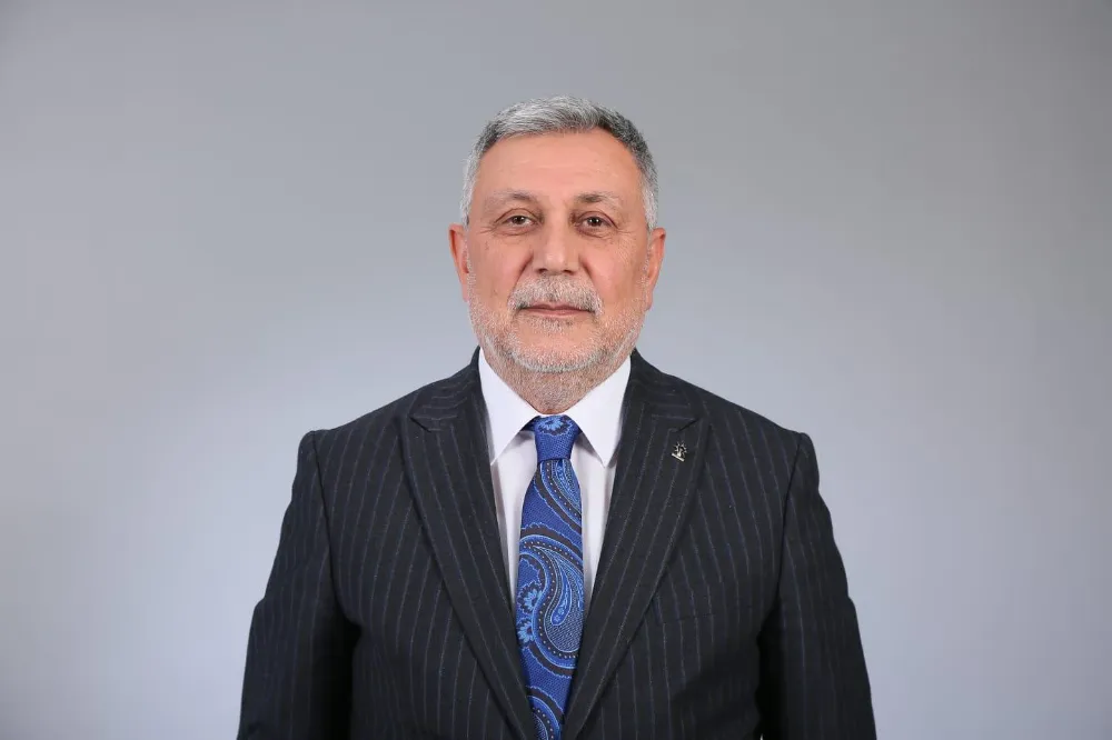 AK Parti Elazığ İl Başkanı Şerafettin Yıldırım,  