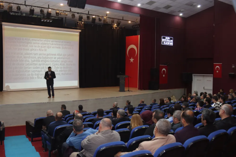 Elazığ Belediyesi’nden Personele “Kamu Etik Kuralları” Eğitimi
