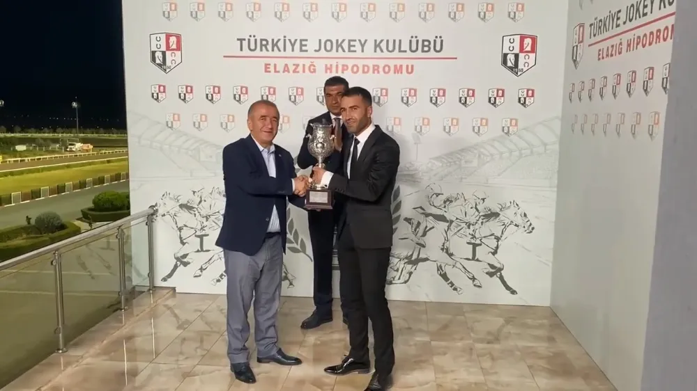 Hilvanlıoğlu, Elazığ Valiliği Kupası’nın Sahibi Oldu