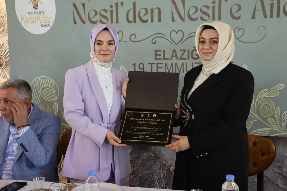 Bakan Göktaş: “Kadının dokunduğu her yer güzelleşir, Türkiye Yüzyılı kadınların yüzyılıdır”