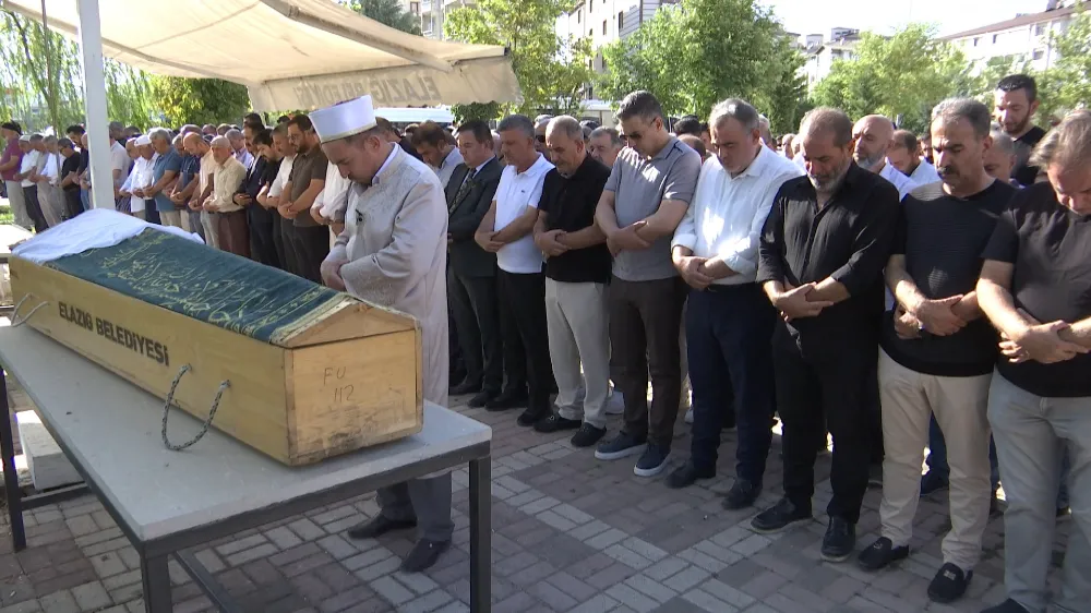 Prof. Dr. Bilal Çoban’ın annesi Aliye Çoban hayatını kaybetti